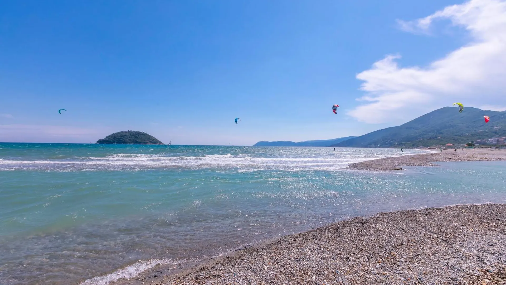 La Casetta Sull'Albero 900M From The Sea - Happy Rentals Albenga 0*,